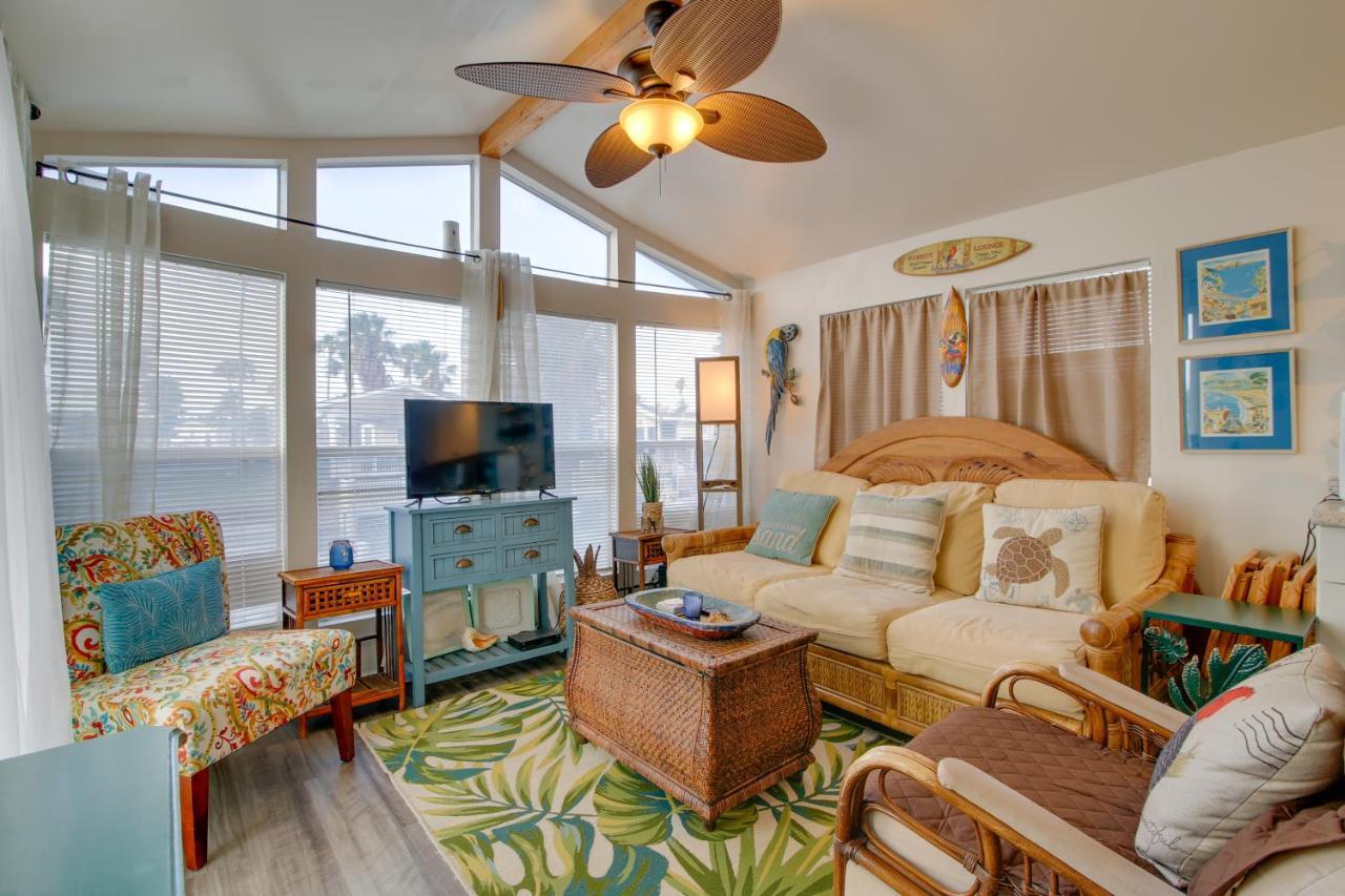 Cozy Waterfront Port Isabel Cottage With Deck! Екстериор снимка