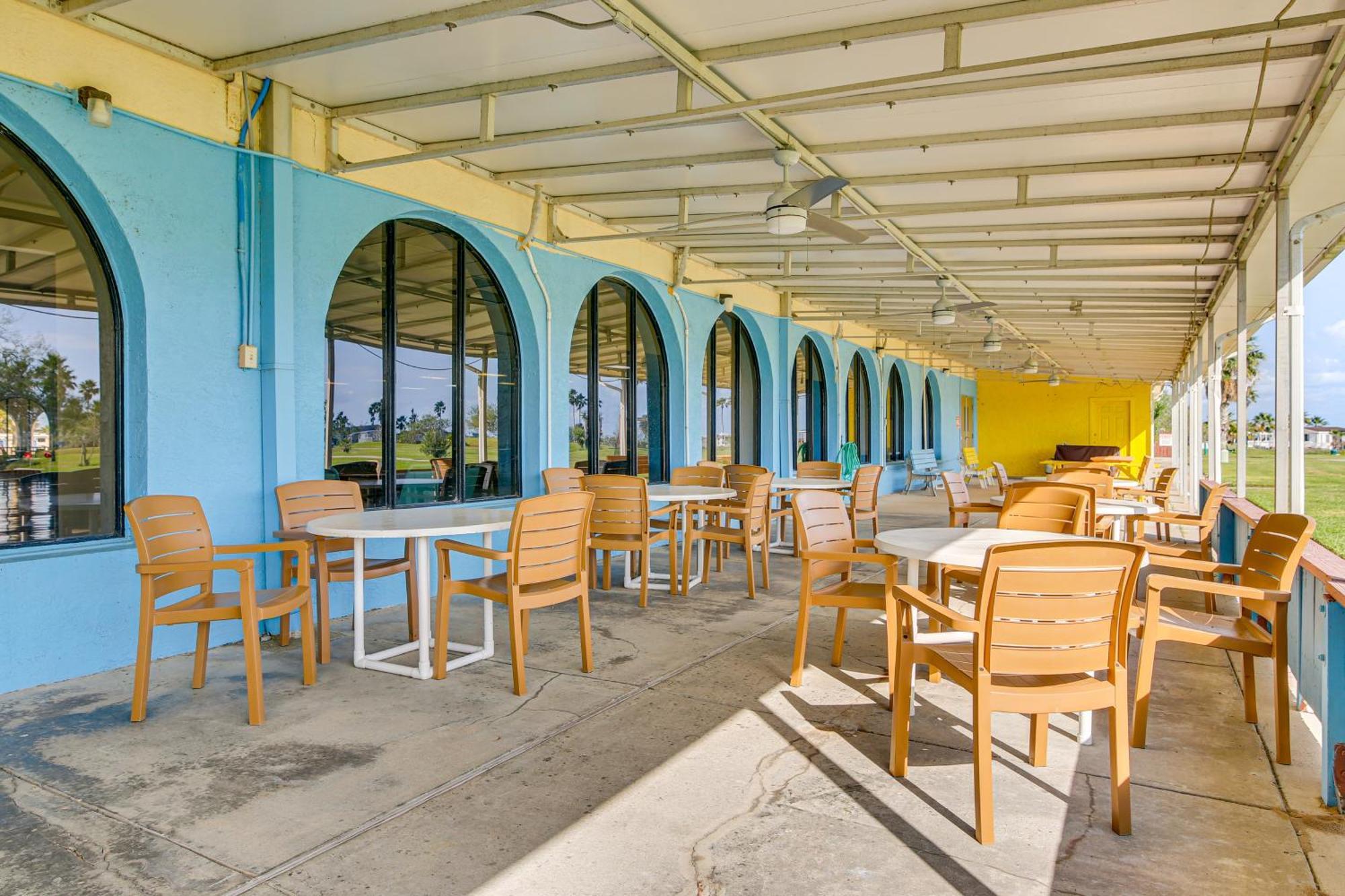 Cozy Waterfront Port Isabel Cottage With Deck! Екстериор снимка